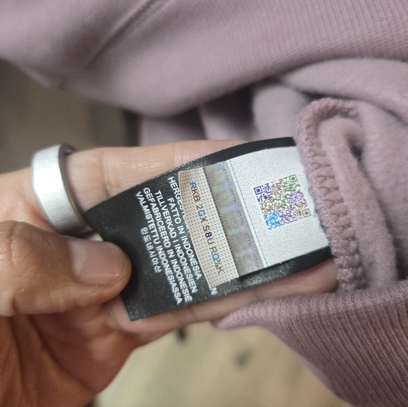 UGG Women's Crew Neck Sweater in Shadow - Picture 7 of 7